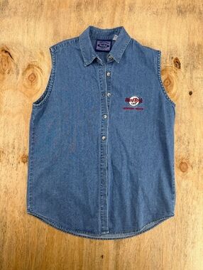 Hard Rock Cafe Newport Beach Sleeveless Denim Shirt XL